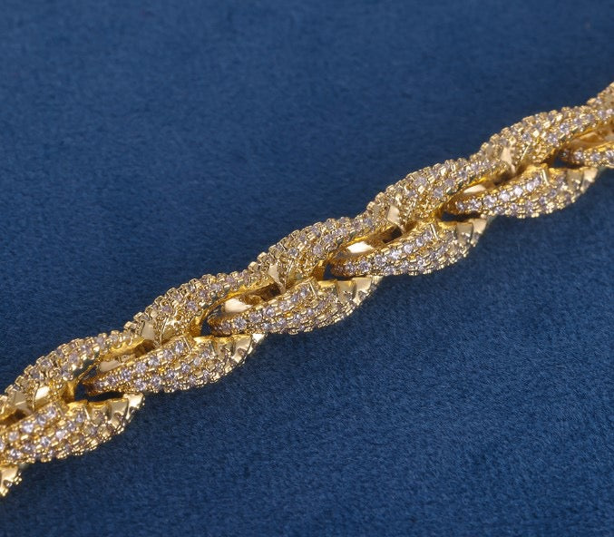 Torzal Oro 18k hecho en Material Desconocido
