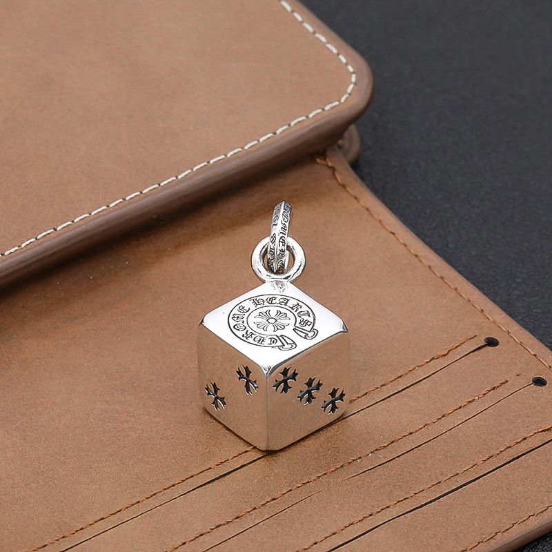Charm Chrome Hearts