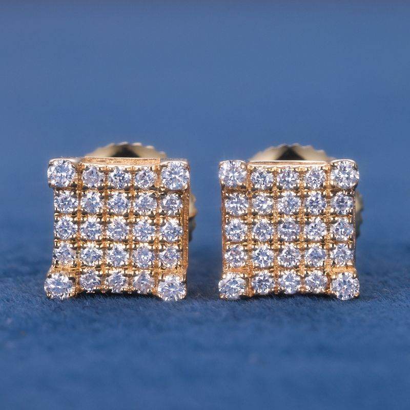 Aretes Cuadrados Designed By Palessi hecho en Material Desconocido