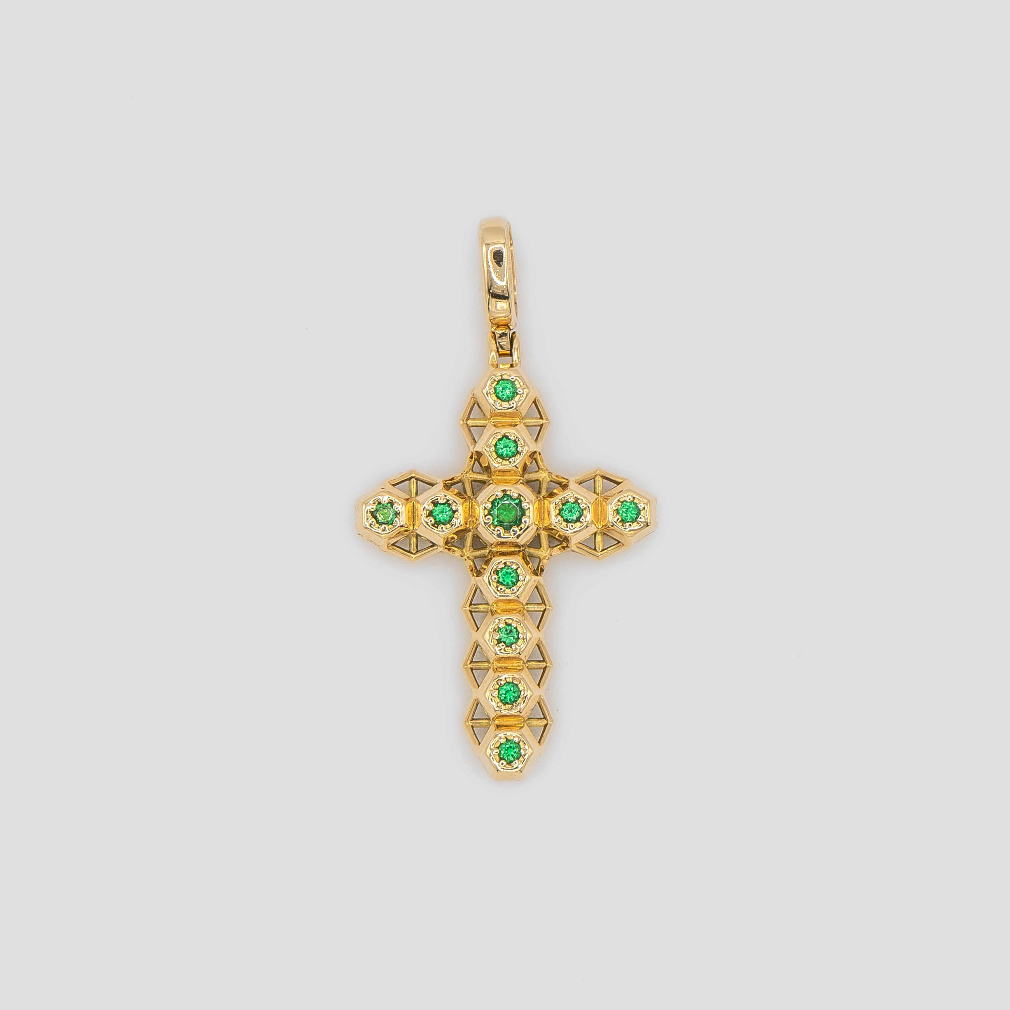 Cruz Oro con Esmeraldas 18k hecho en Material Desconocido