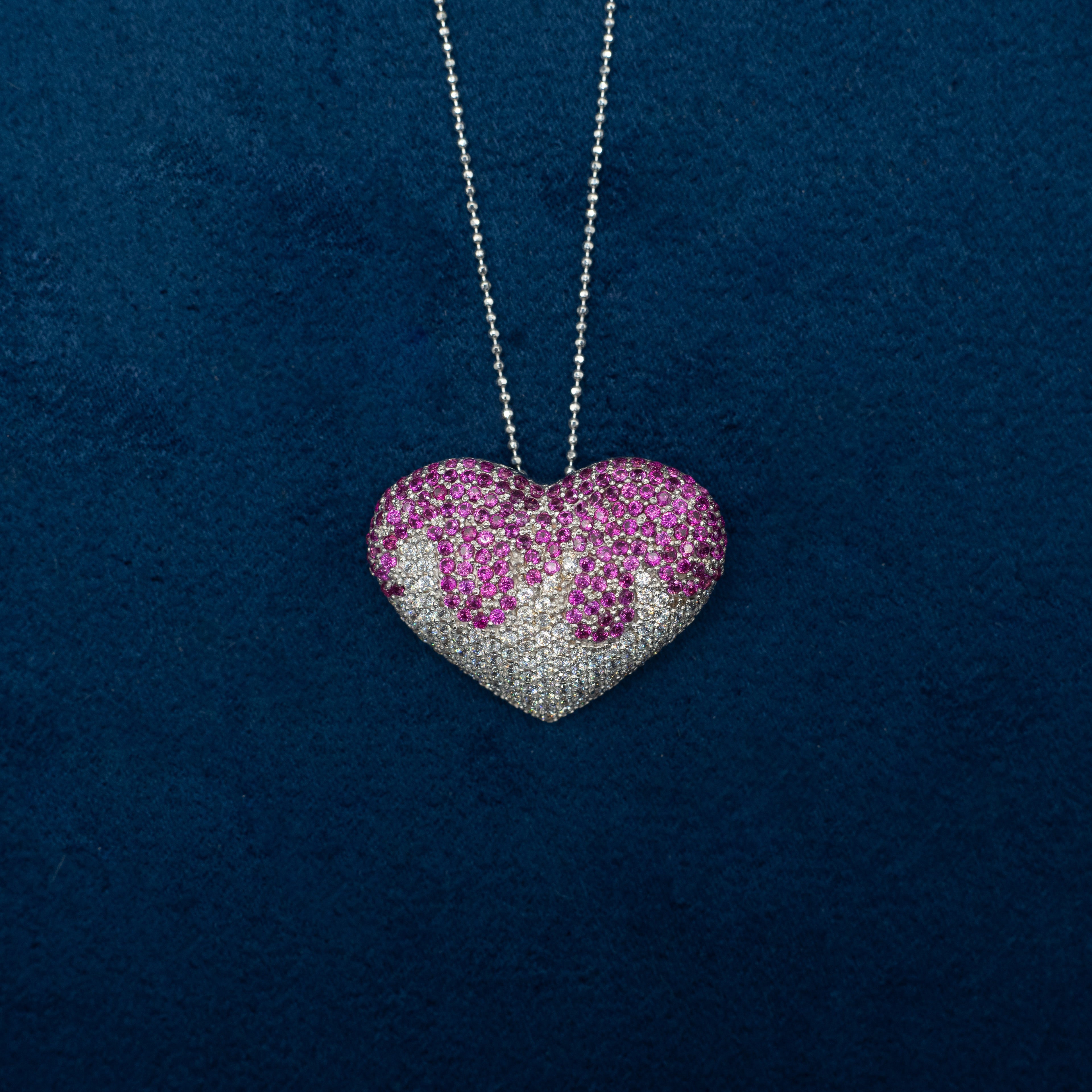 Corazon con diamantes