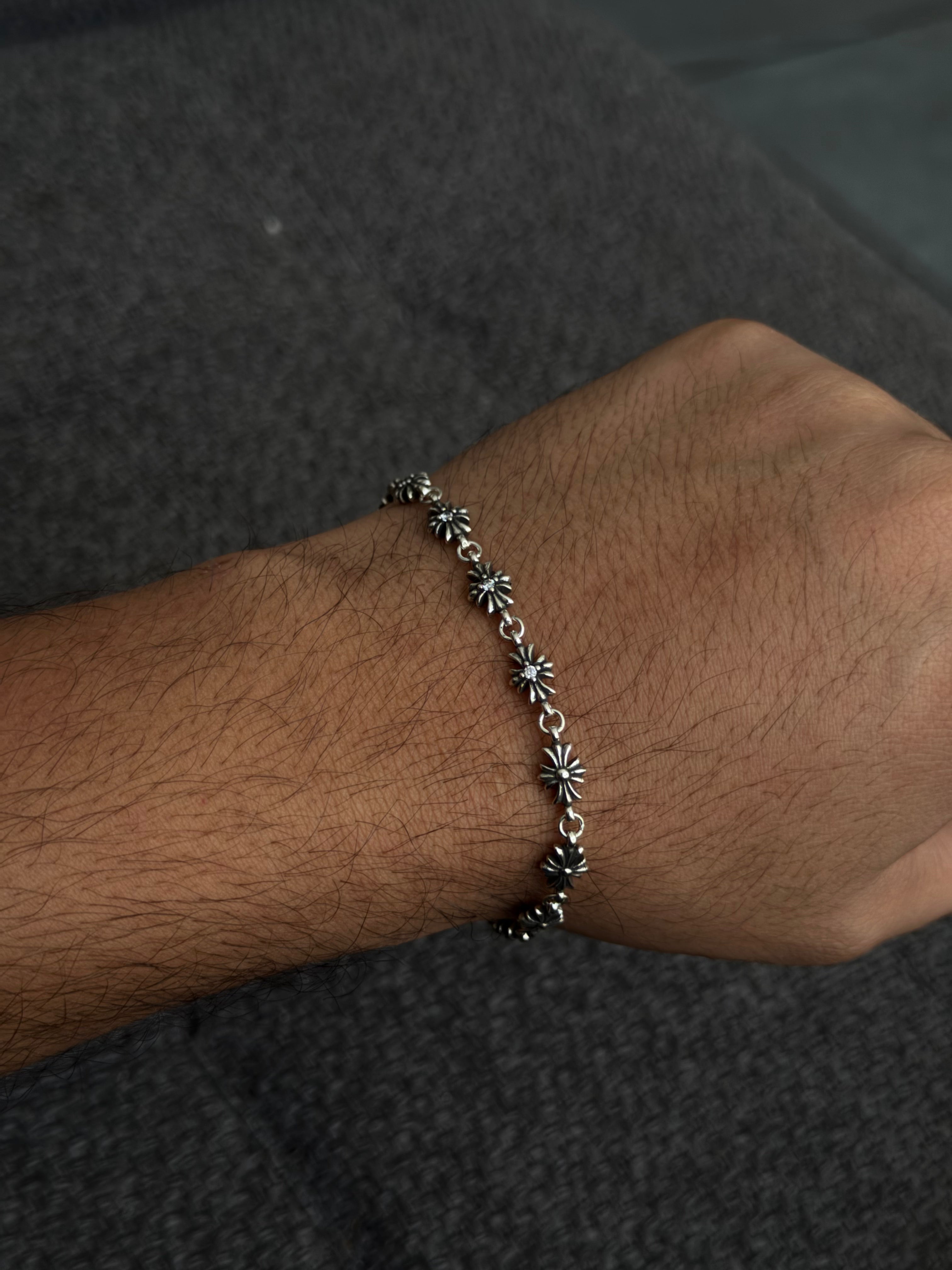 Brazalete Chrome Hearts