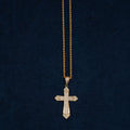 Cruz Pavé 18K con diamantes
