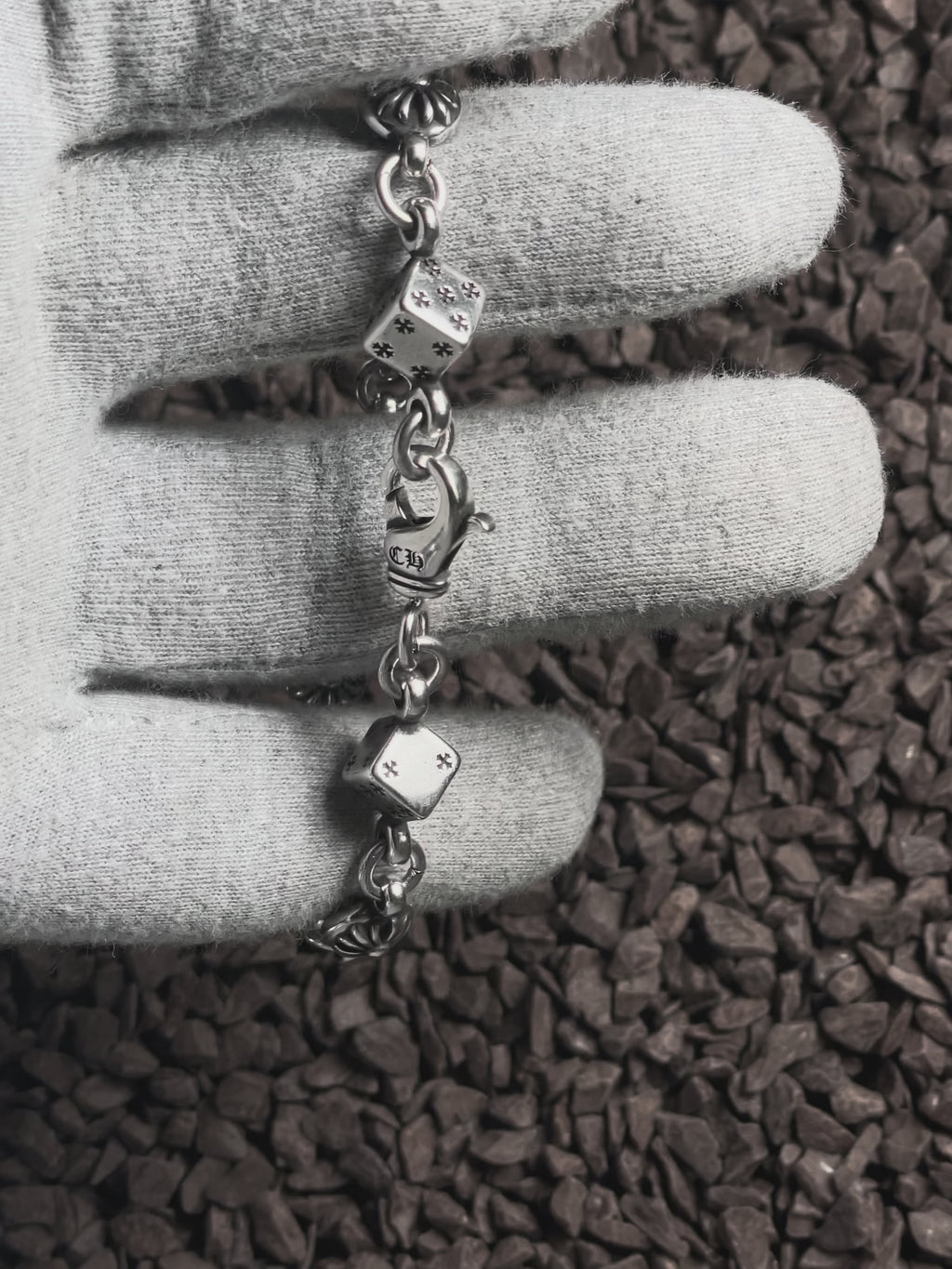Brazalete Chrome Hearts Charms